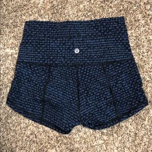 Lululemon Wunder Short